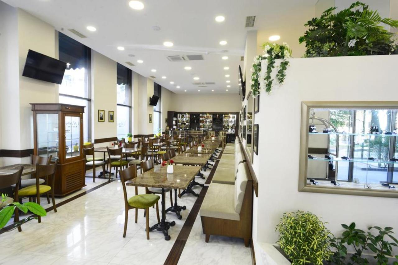 Apartment In The City Center Lll Тбилиси Екстериор снимка